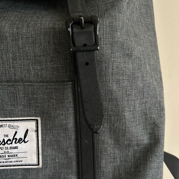 Herschel Grey Backpack - Picture 3 of 7